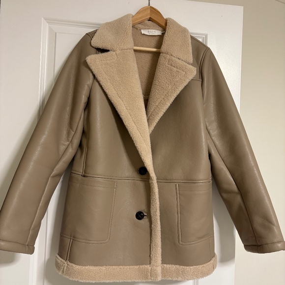ASTR The Label Faux Leather Shearling Sherpa Coat - Picture 1 of 4
